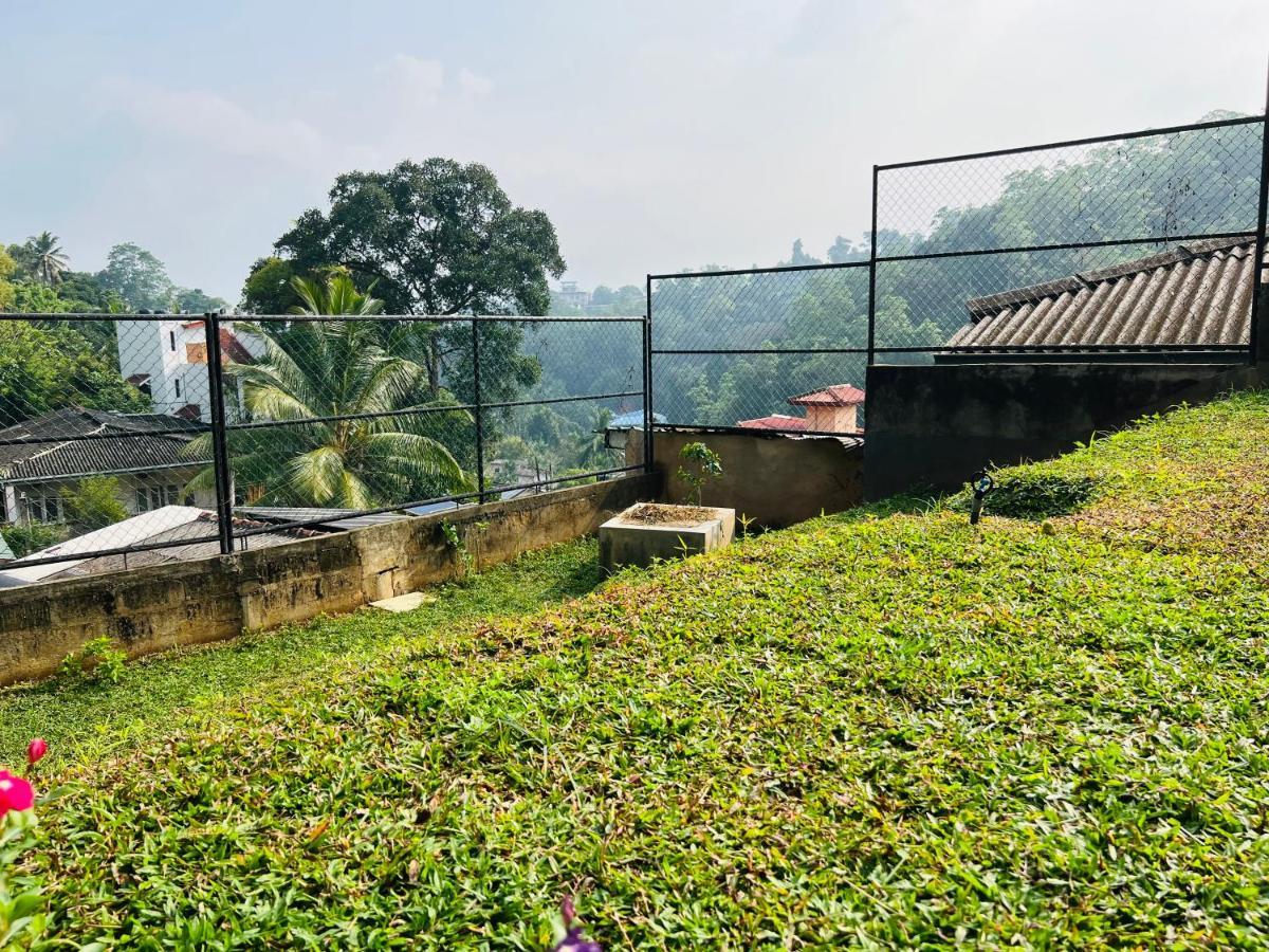 Hansons Homestay Kandy Exterior foto
